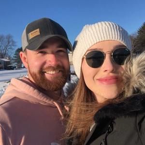 Meet your Posher, Brooke